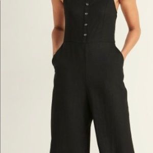 Old Navy jumpsuit linen blend button front, cami top. Sz. S. Wide leg NWT